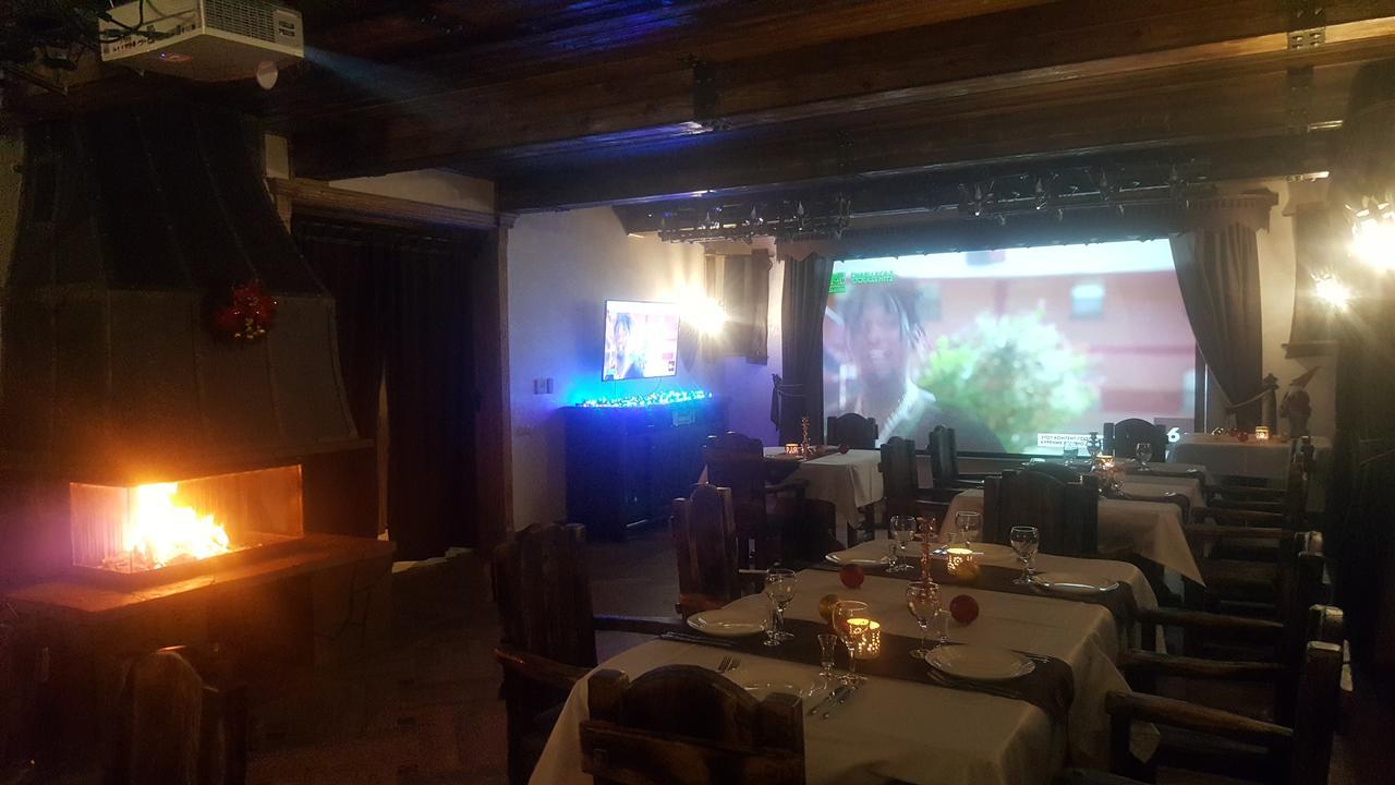 Folvark Gvozd Hotel Kamieniuki Zewnętrze zdjęcie
