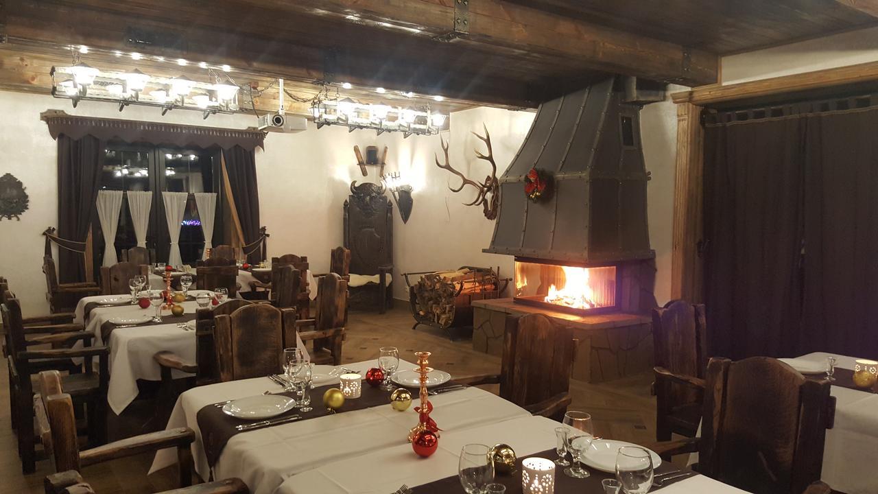 Folvark Gvozd Hotel Kamieniuki Zewnętrze zdjęcie