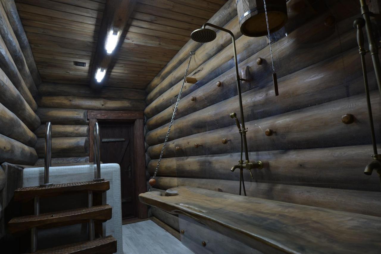 Folvark Gvozd Hotel Kamieniuki Zewnętrze zdjęcie
